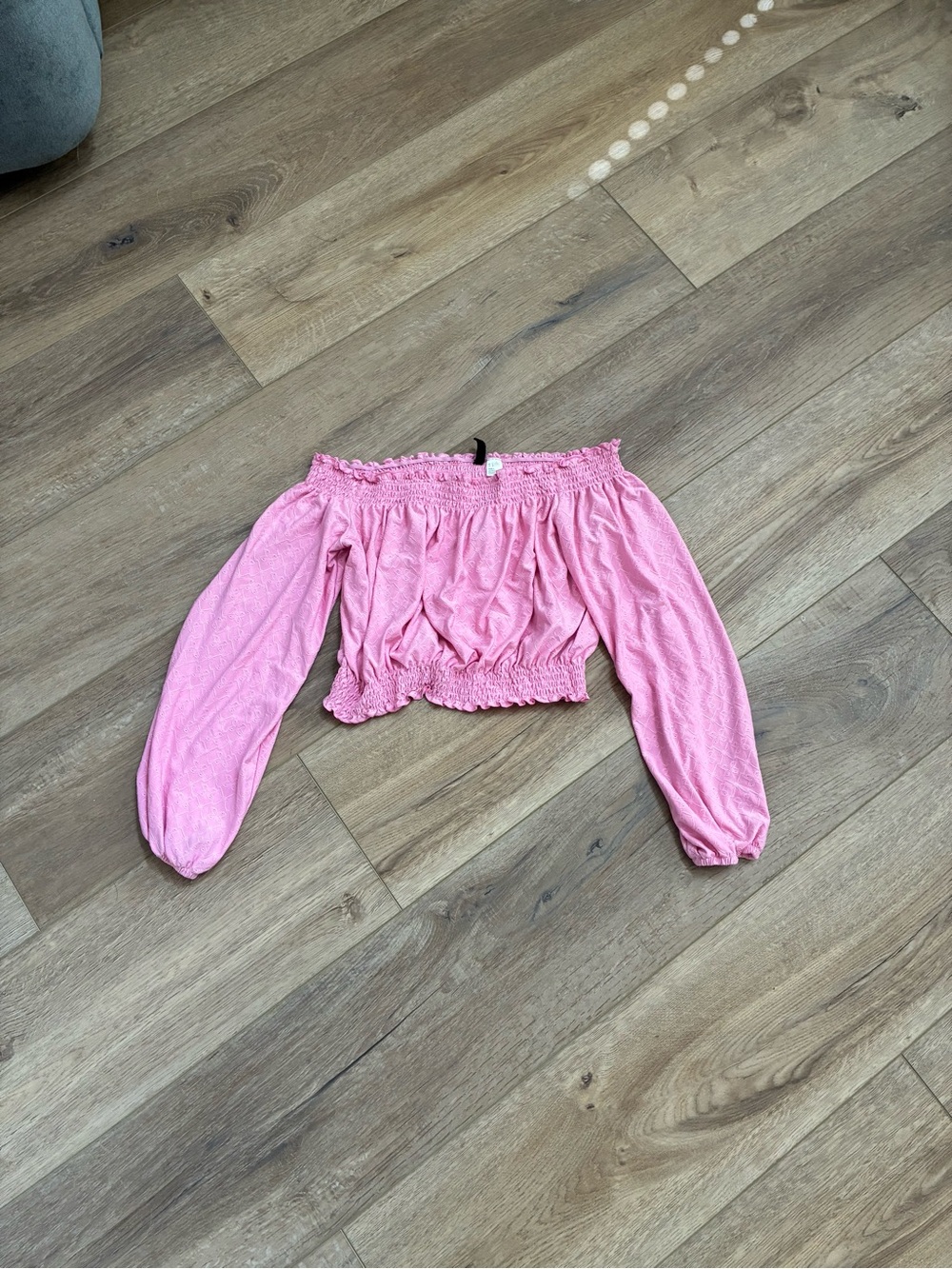 h&m pink off the shoulder top